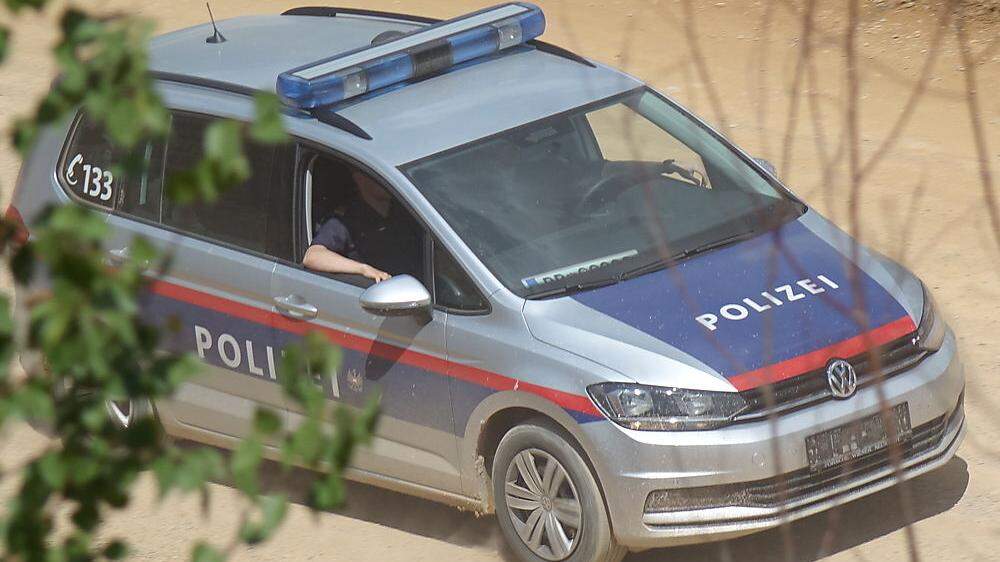 Beamte der Polizeiinspektion Eisenerz forschten einen 30-Jährigen aus dem Bezirk Leoben aus, nachdem er zu Gewalt und Krieg aufgefordert hatte