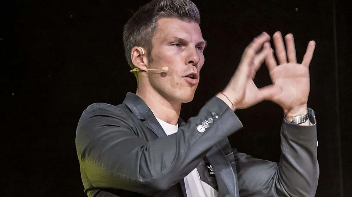 Hoch die Hände Wochenende: Ein Video auf Instagram zeigte den Runtastic-Chef Florian Gschwandtner beim Après-Ski in Kitzbühel