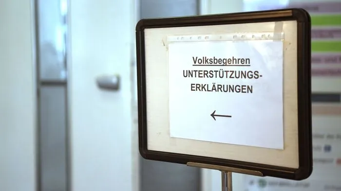 Zahlreiche Bürger haben bereits ihre Unterstützung für die laufenden Volksbegehren abgegeben