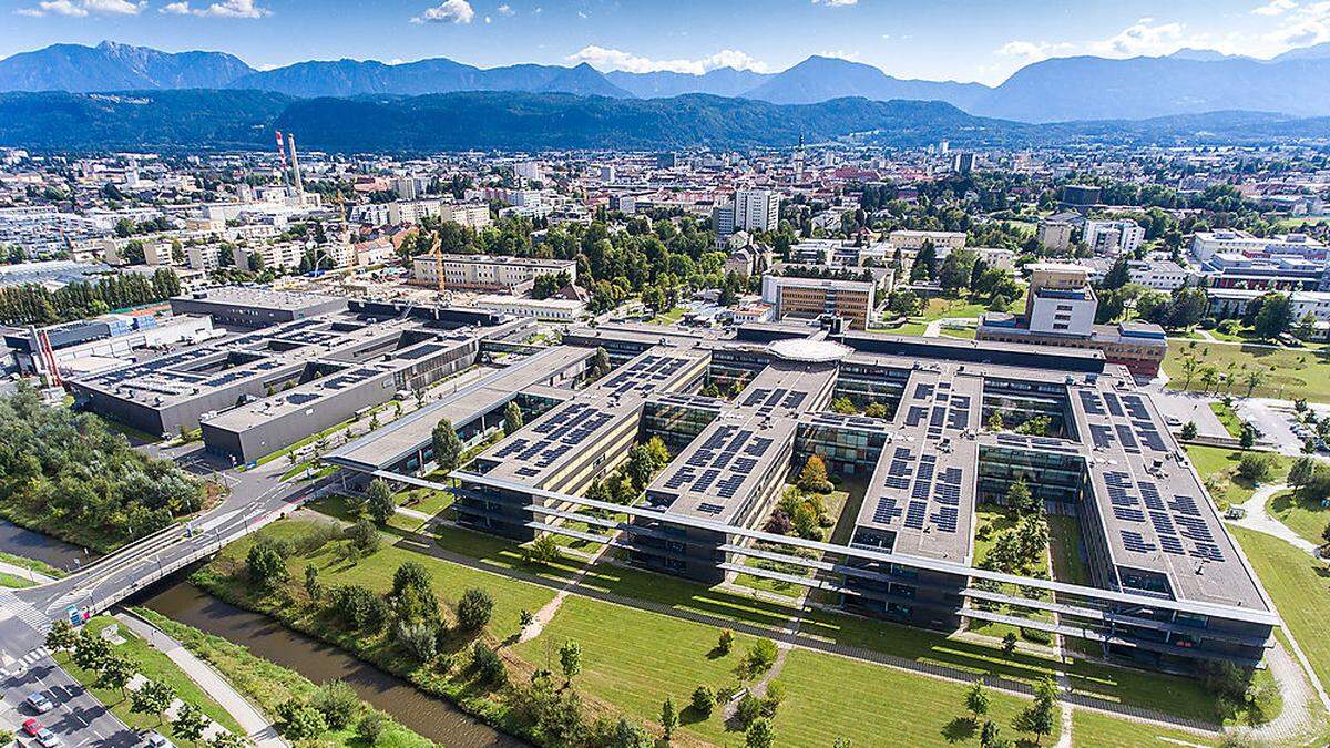 Ein Universitätsklinikum in einer Stadt, in der kein Medizinstudium angeboten wird, wäre österreichweit einzigartig