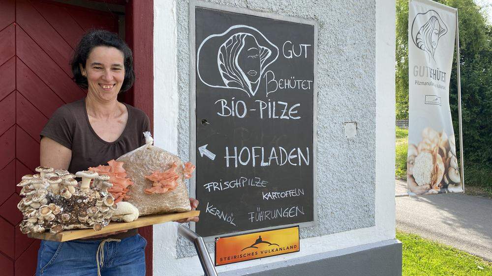 Im Hofladen von Michaela Friedl in St. Stefan im Rosental können frische Pilze und weitere Pilz-Produkte gekauft werden
