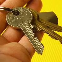 Die Enkelin muss aus der Dienstwohnung des Opas ausziehen (Themenbild)