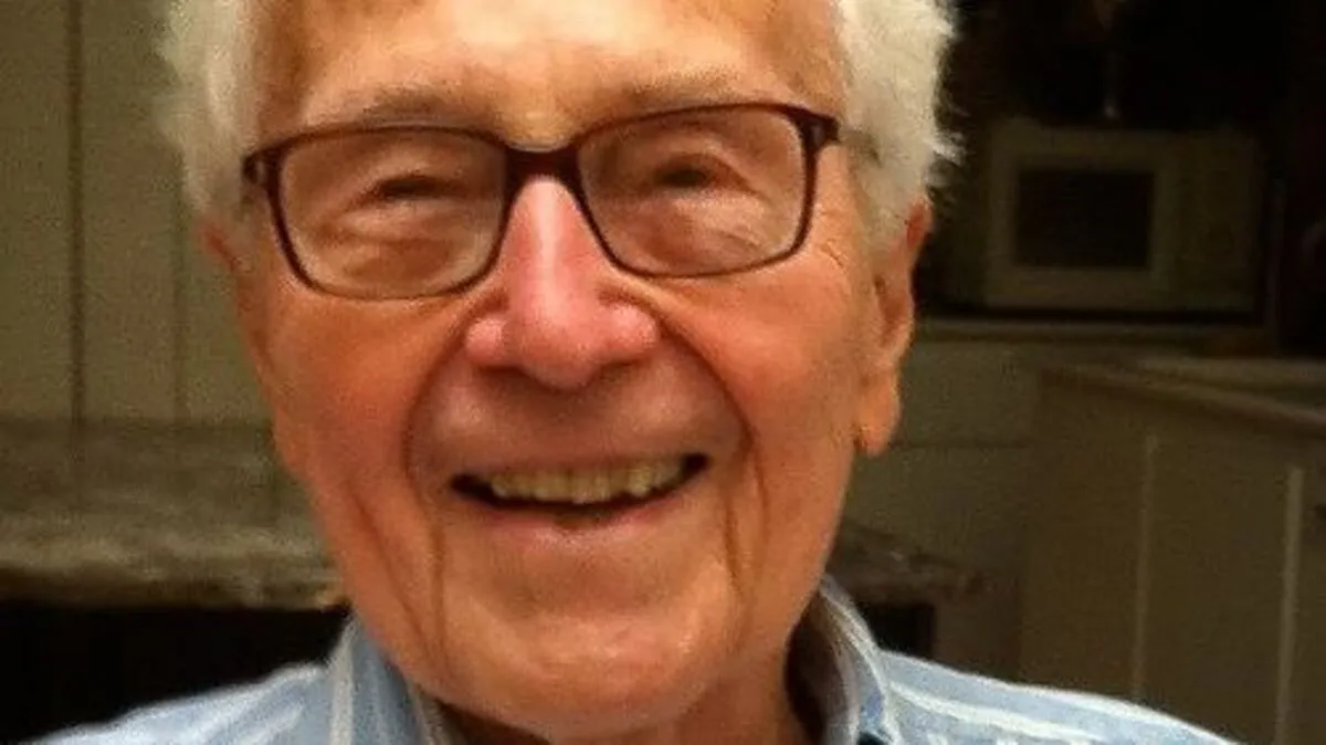 John G. Morris (1916-2017)