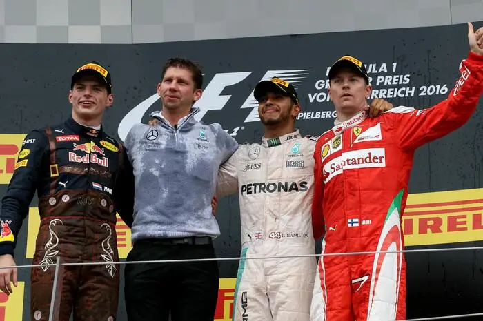 Dritter Mercedes-Sieg 2016 in Folge für Chefstrategen James Vowles und Lewis Hamilton mit Max Verstappen und Kimi Raikkönen