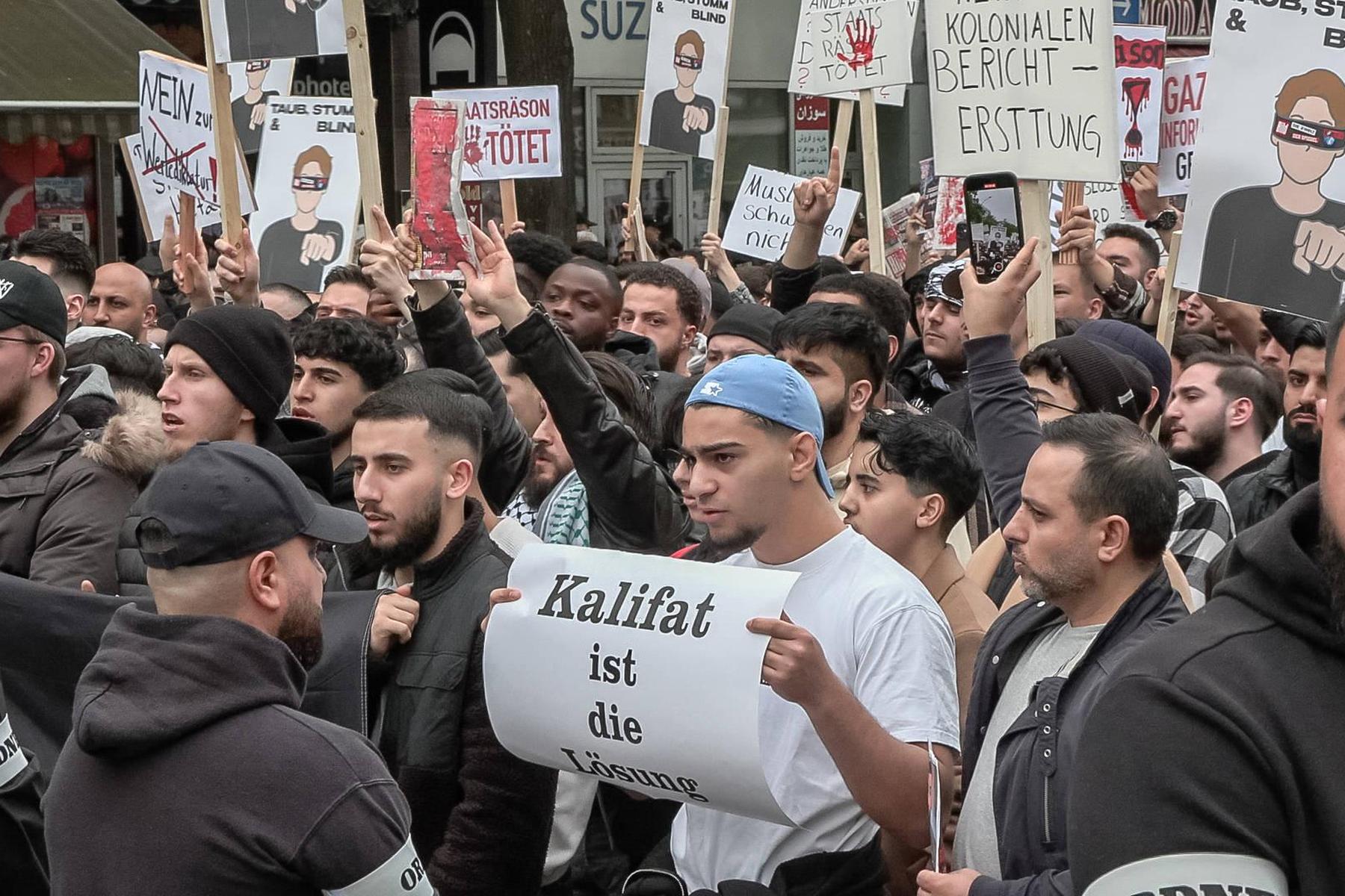 Ruf nach Kalifat soll in Deutschland strafbar werden