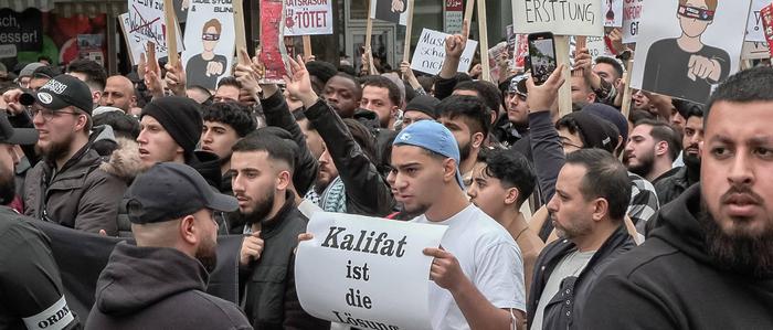 Hamburg Kalifat-Demo auf dem Steindamm 