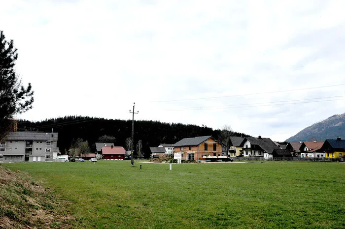 Bauboom neben der Grimmingtherme