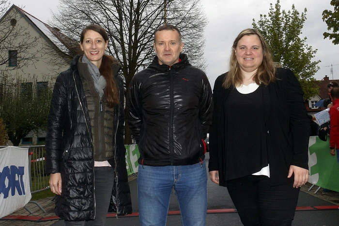 ...und Organisator Gerald Zettl bei erfrischenden Temperaturen.