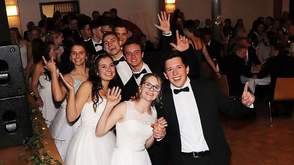 Die Maturanten der HAK Althofen freuten sich auch 2021 über einen Abschlussball