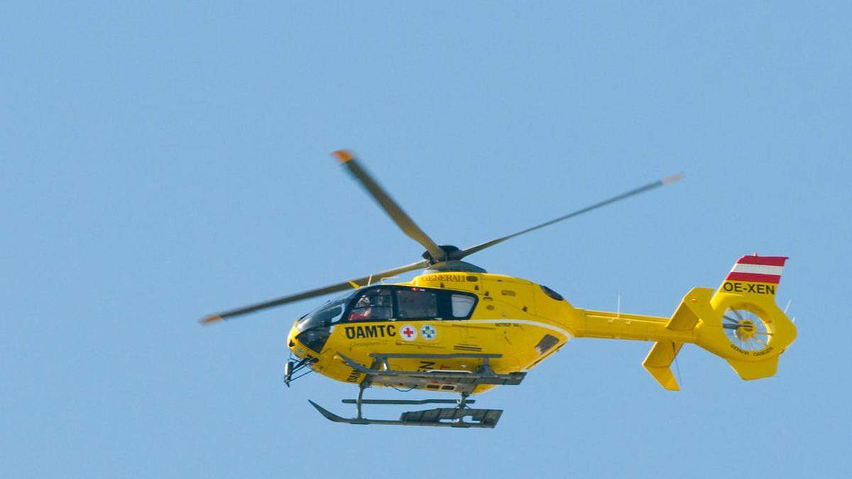 Der 16-Jährige wurde vom Notarzthubschrauber auf die Kinderklinik geflogen 