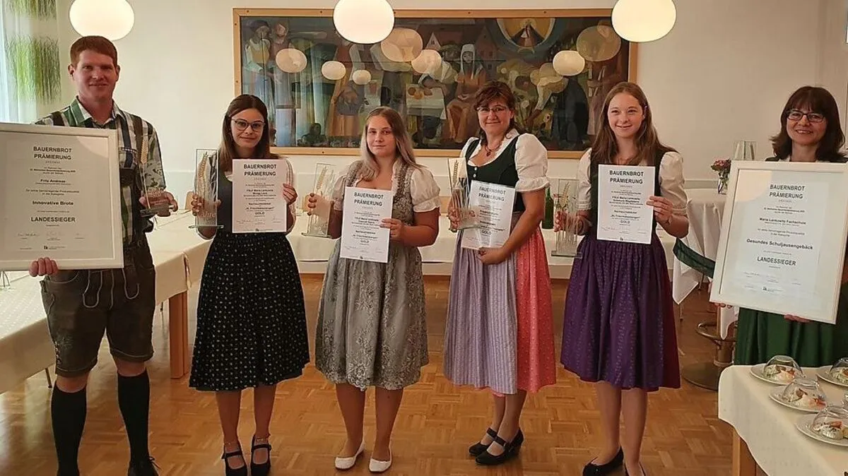 Die strahlenden Sieger der Brotprämierung in Maria Lankowitz