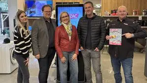 Elisa Jamernegg von Red Zac, Vizebürgermeister Gerhard Ully, Bürgermeisterin Elke Halbwirth, Geschäftsführer Arnold Prattes und Damian Bielinski von Red Zac