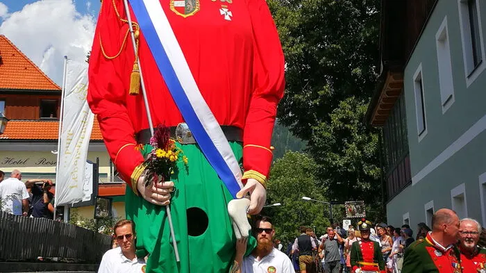 Nach einem Jahr Coronapause zog der Murauer Samson wieder durch die Stadt.