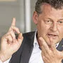 Bürgermeister Christian Scheider beauftragt externe Experten mit der Prüfung der Flughafen-Details