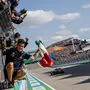 Red Bull Racing Honda RB16B, celebration, mechanic, mecanicien during the Formula 1 Aramco United States Grand Prix 2021