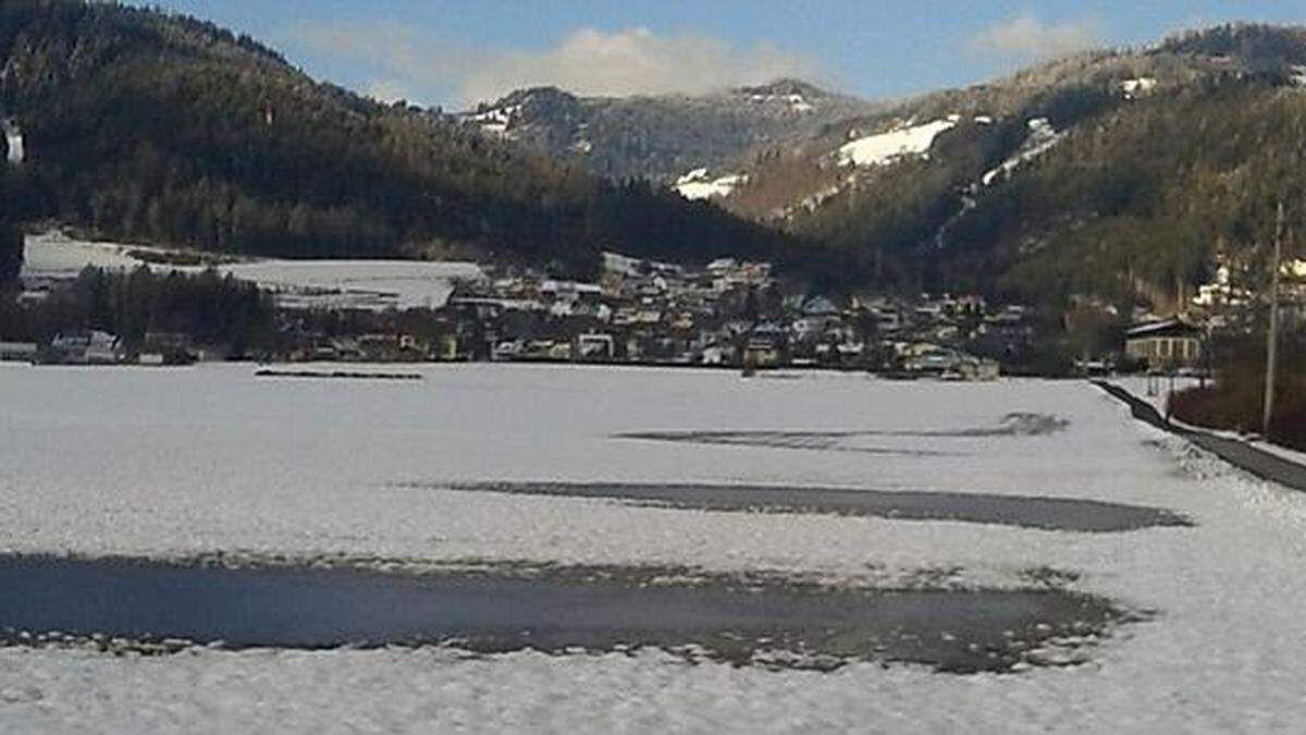 &quot;Seen&quot; in der Wiese können für Bauern zum Problem werden