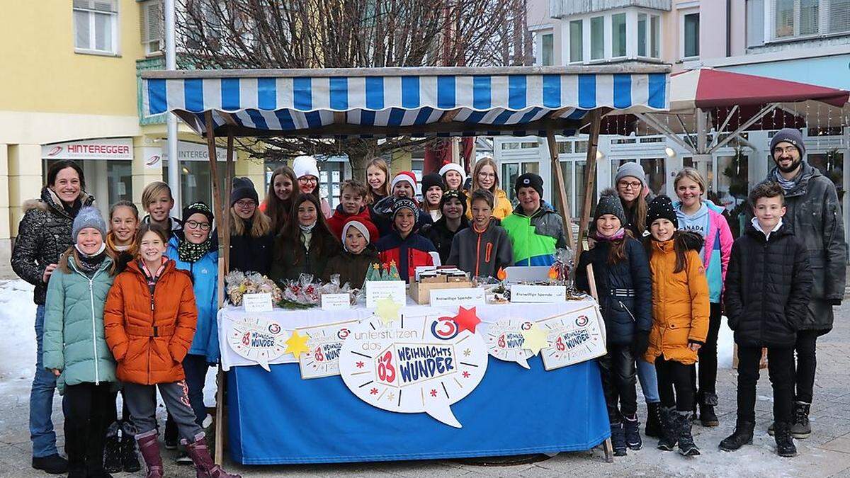 Die 2b-Klasse hatte am Landmarkt vollen Erfolg