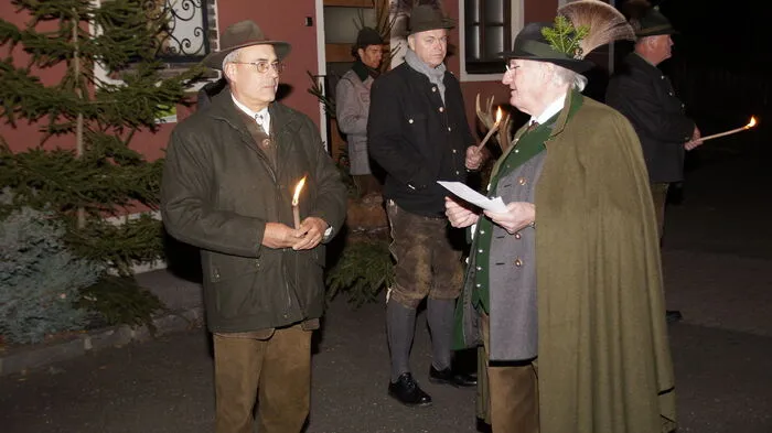 Bei der Hubertusfeier der Zweigstelle Liesingtal des Steirischen Jagdschutzverbandes konnte Herbert Kroiss, stellvertretender Obmann, viele Gäste begüßen.