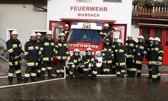 Die Freiwillige Feuerwehr Wurdach spendete  Friedenslicht-Erlös
