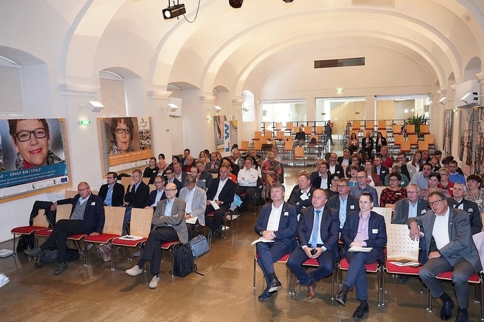 Die Lodronsche Reitschule in Gmünd war Schauplatz der Regionalkonferenz.