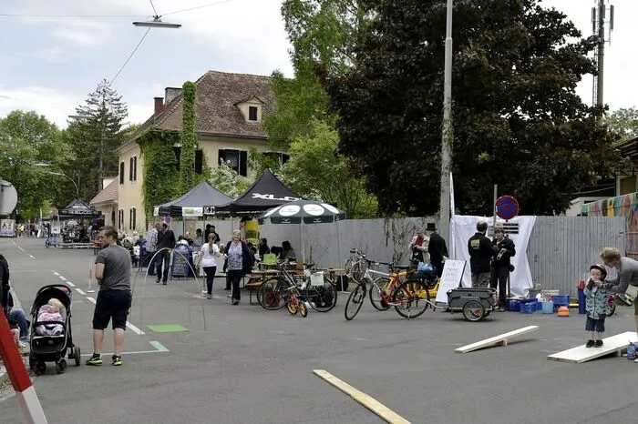 Mit einem umfangreichen Programm in der Draisgasse in Graz erinnerte die Radlobby Argus Steiermark an dieses historische Ereignis