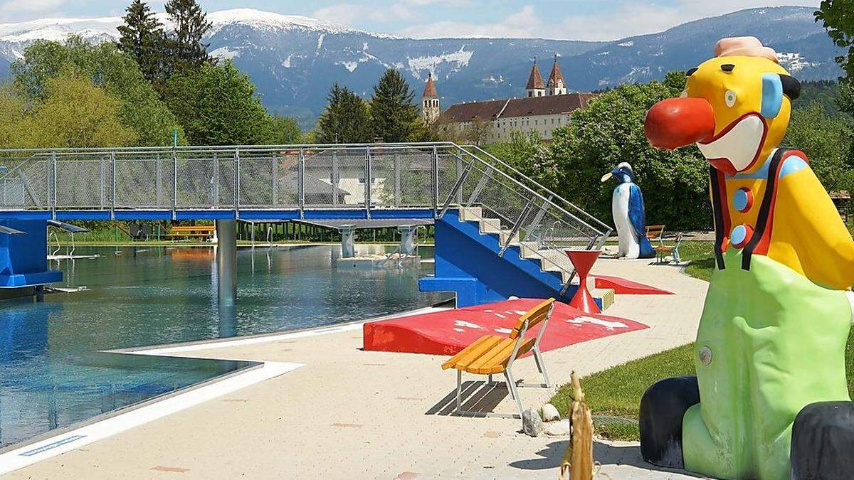 In der Nacht auf Samstag wurde in den Verkaufsstand beim Schwimmbad St. Paul eingebrochen