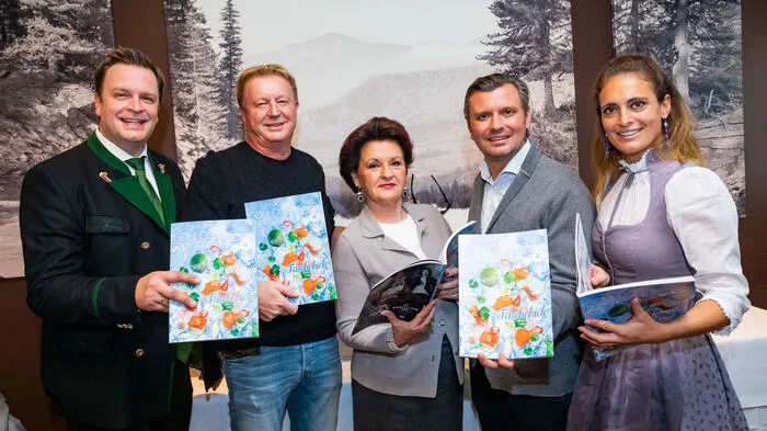 Robert Grossauer, Franz Grossauer, Waltraud Hutter, Christof Widakovich, Christina Dow