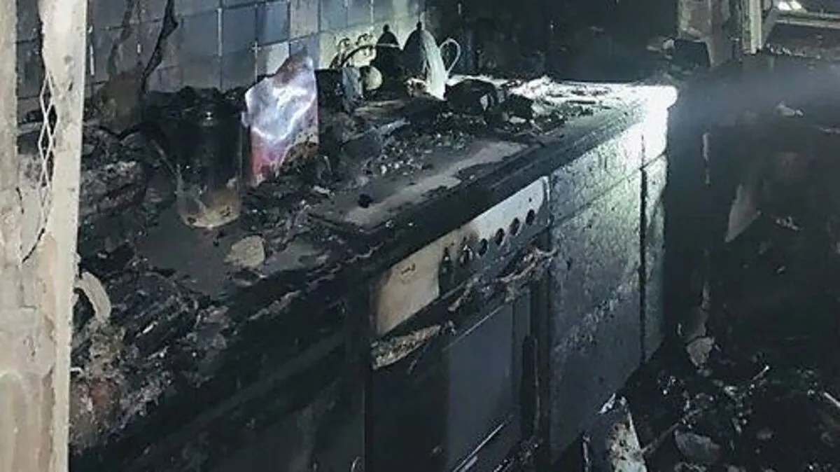 Das Feuer dürfte in der Küche ausgebrochen sein