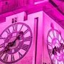 Heute Abend wird der Uhrturm Pink sein