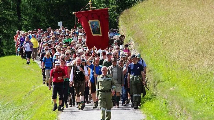 Die Glocknerwallfahrt nach Heiligenblut ist weit über die Grenzen hinaus bekannt
