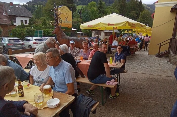 Brunner konnte beweisen, dass der Gasthof in der Schöderer Ortsmitte seit 600 Jahren urkundlich besteht.