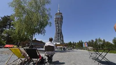 Der Turm an sich ist schon eine Attraktion