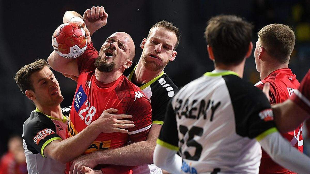 Kann sich das ÖHB-Team rund um Gerald Zeiner noch aus den Klauen des drohenden Abstiegs in den President's Cup befreien?