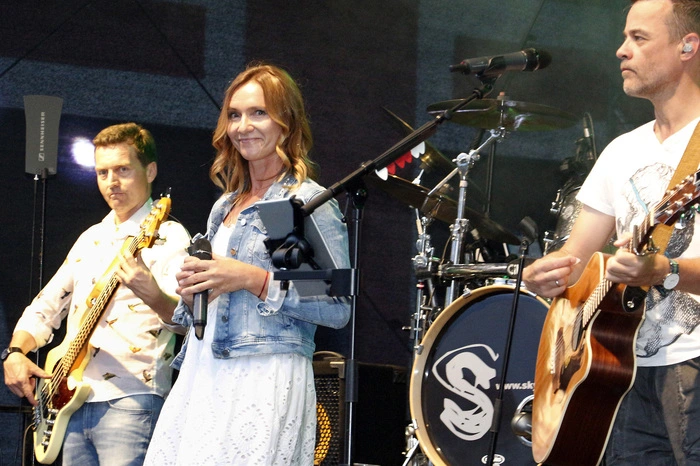 Die Galaband "Skylight" und Leadsängerin Gabi Jahn sorgten für musikalische Tanzunterhaltung.