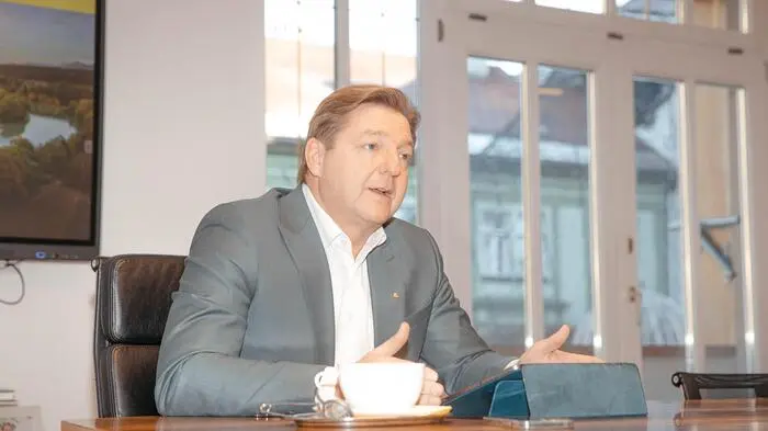 Günther Albel regiert in Villach mit absoluter Mehrheit und eckt laufend mit der Umweltfraktion Verantwortung Erde an