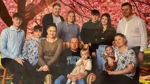 Die Familie Thaler mit Schwiegerkindern und Enkel