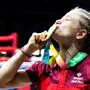 Gold für Kickboxerin Stella Hemetsberger