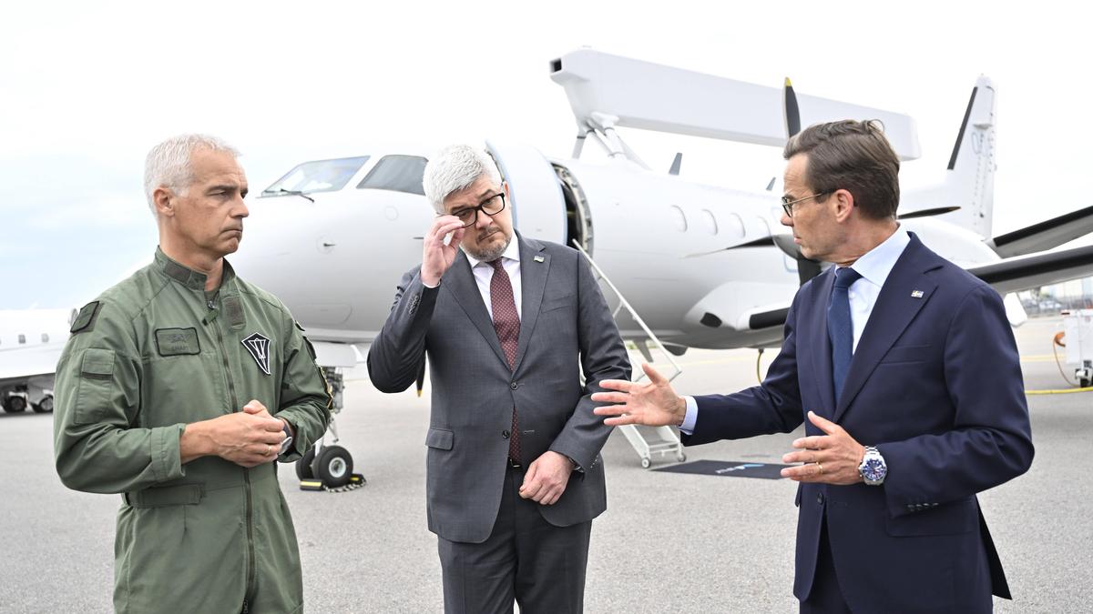Die schwedische Regierung legt ein neues militärisches Unterstützungspaket für die Ukraine vor. Schweden wird Radaraufklärungs- und Führungsflugzeuge zur Verfügung stellen.