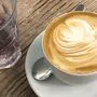 Tribeka-Kaffee kann jetzt auch in jeder Filiale mit Karte bezahlt werden