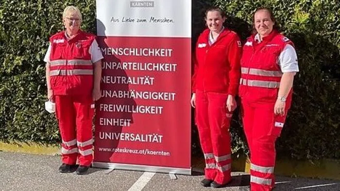 Roswitha Ruppitsch, Evelyn und Marliese Brachmaier verbrachten einen besonderen Muttertag