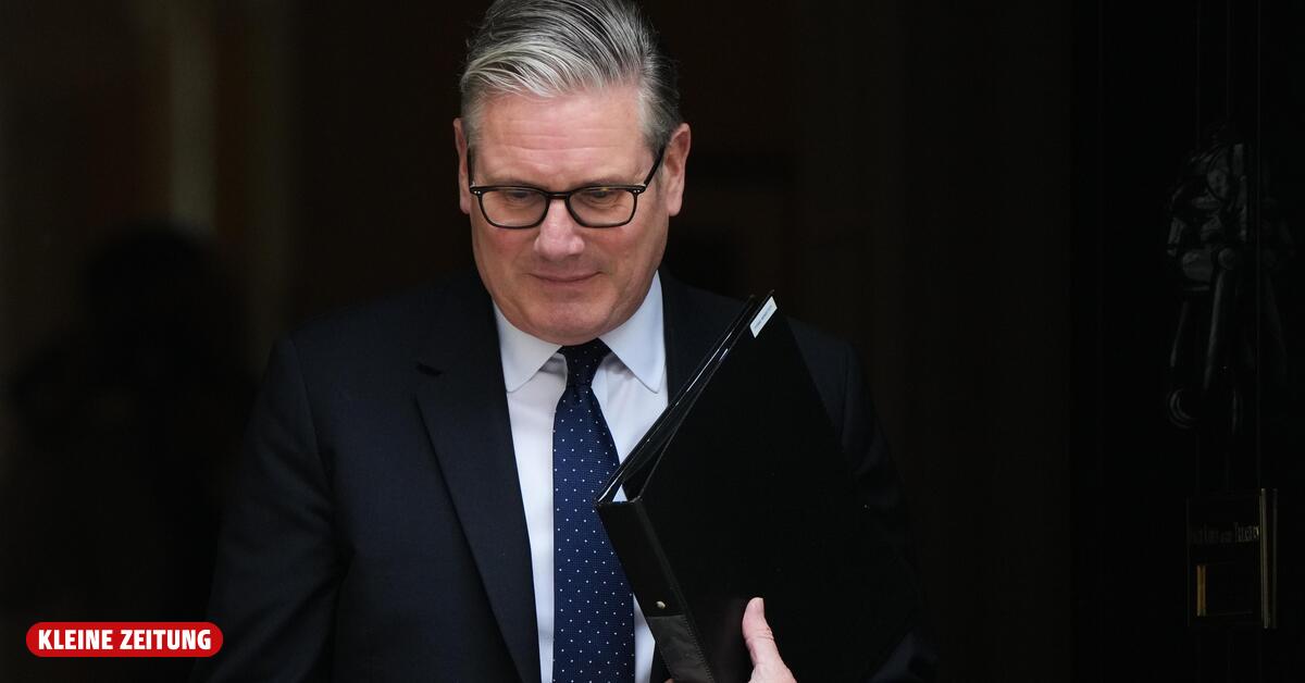 Der britische Premierminister Starmer gab seinen Rücktritt bekannt
