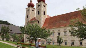 Der gebürtige Brite Nick Allen, Mitgründer des Vereins „Shakespeare in Styria“ inszeniert in der Stifskirche St. Lambrecht das Meisterwerk T.S. Elliots „Mord im Dom“.