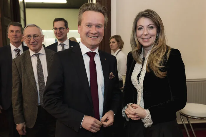 Österreichs IV-Chef Georg Knill und Nina Zechner (IV Steiermark)