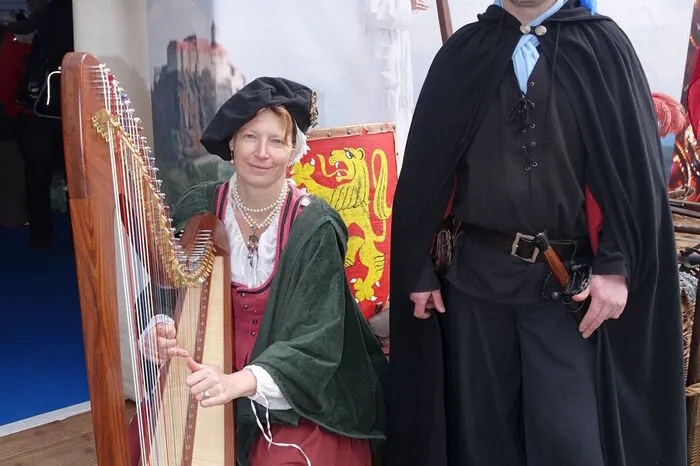 Die Ritter der Riegersburg waren durch Eleonora Niesmann und Günther Maierhofer vertreten.