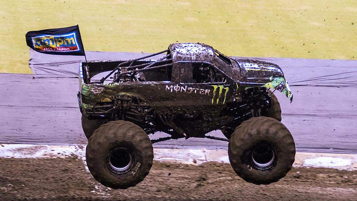 Bei einer Monstertruck-Show wurden zwei fünfjährige Buben und eine 28-jährige Frau verletzt (Symbolfoto)