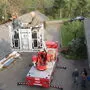 Mit der Drehleiter der Feuerwehr Köflach gelangten die Storchenexperten zu den Nestern