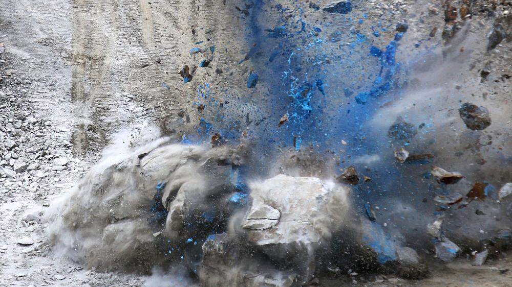 Sprengung „ins Blaue“: Das ist das Kunstprojekt beim Tagbau Rabenwald