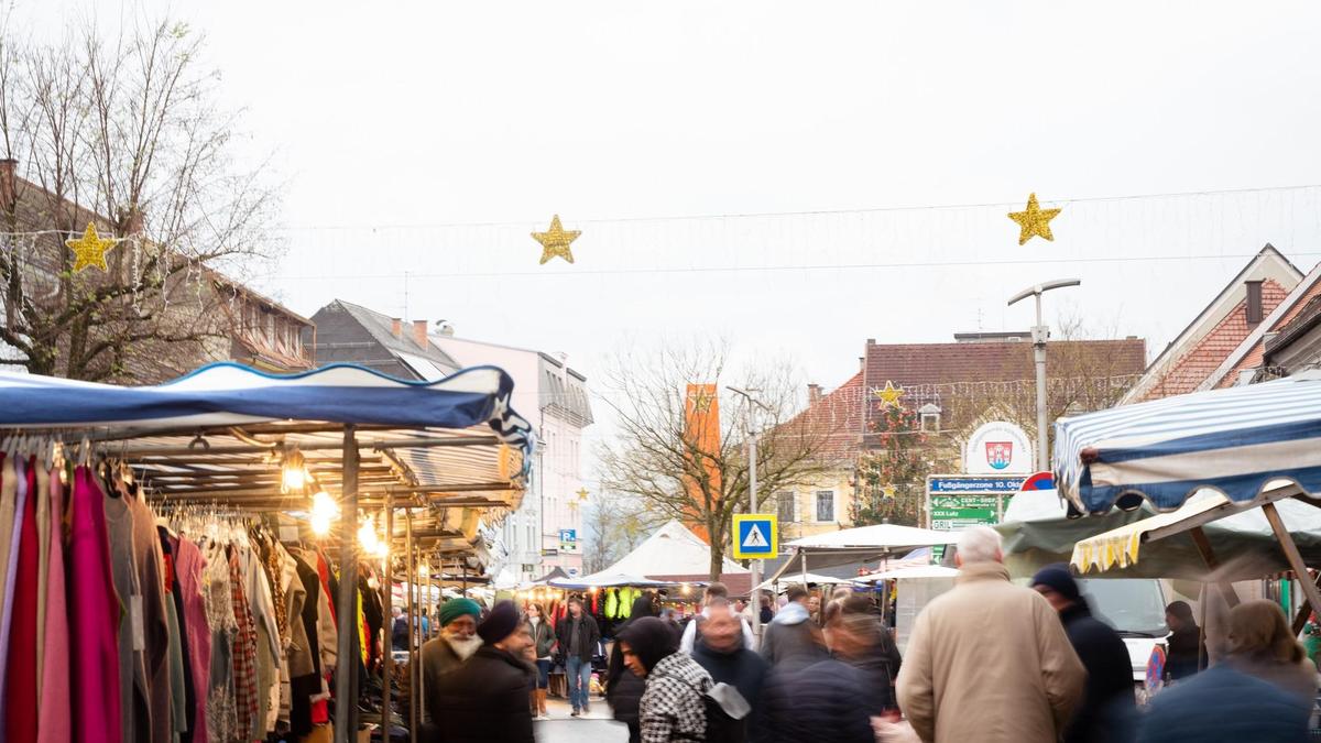 Auch das Wetter spielt bei den Besucherzahlen am Nikolomarkt eine Rolle