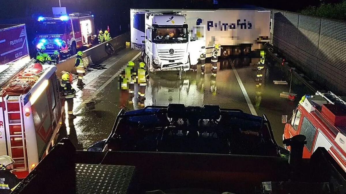 Der LKW stand quer über der Fahrbahn