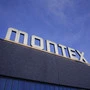 Der Firmenname Montex steht in großen Buchstaben auf einem Hallendach